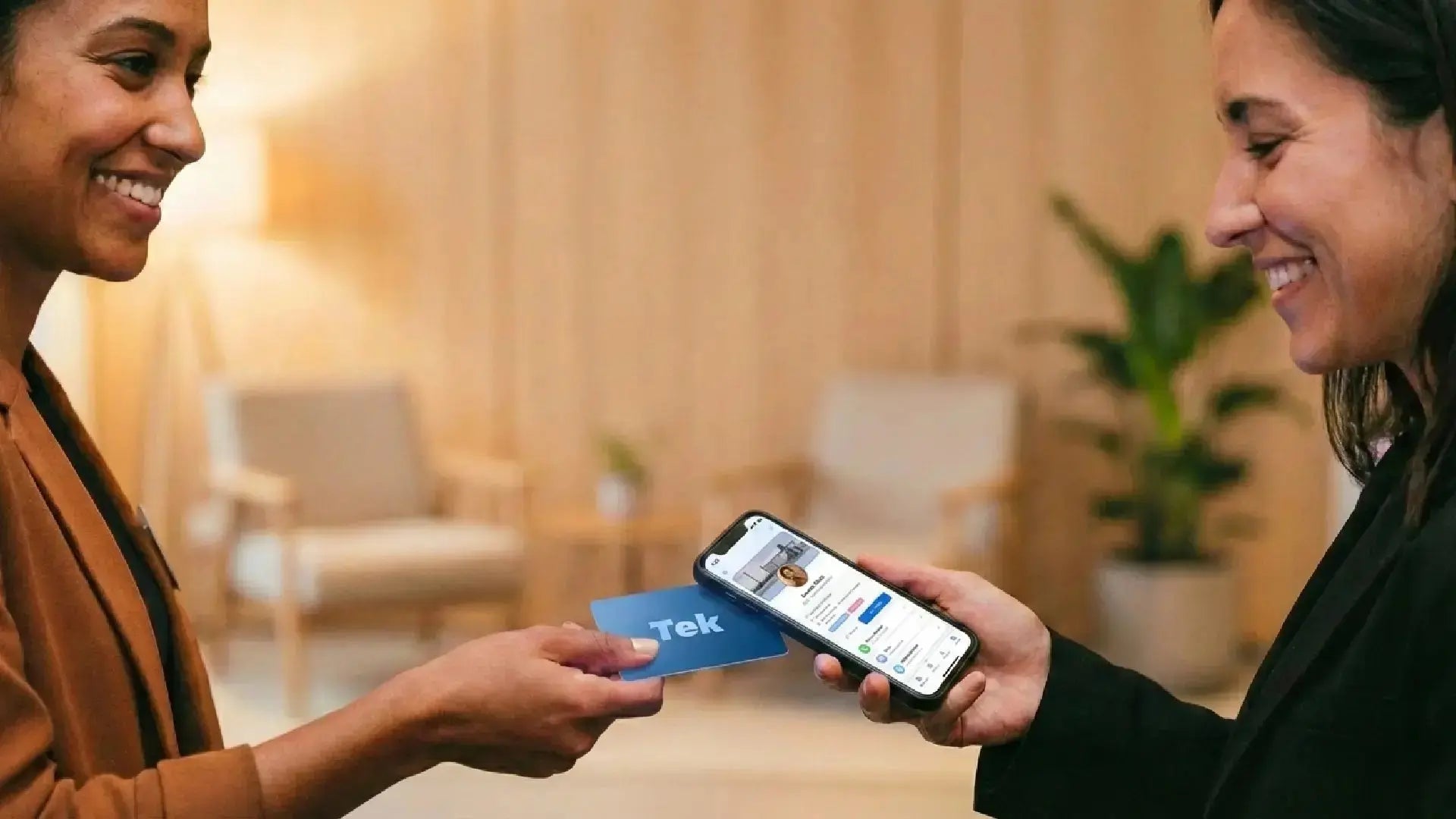 What Are NFC Business Cards &amp; How Do They Actually Work (Real-World Guide)